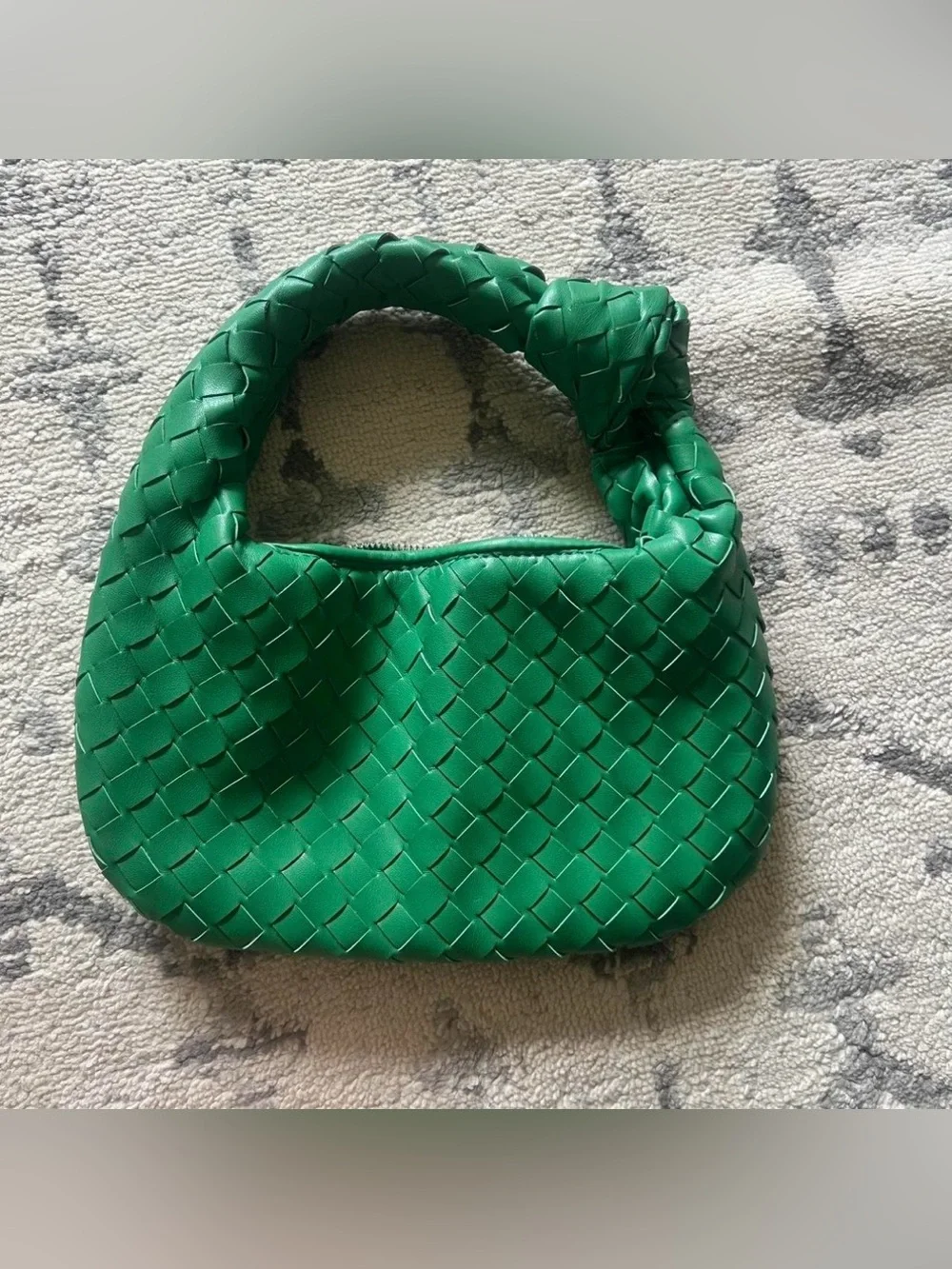 Woven Knot Handle Shoulder Bag - Green